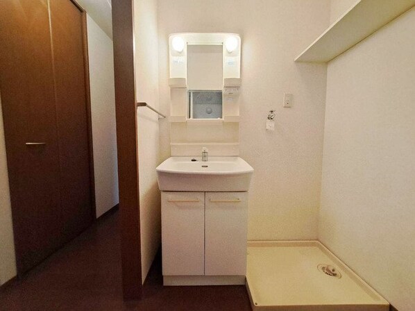 ニューポワール A/B/Cの物件内観写真